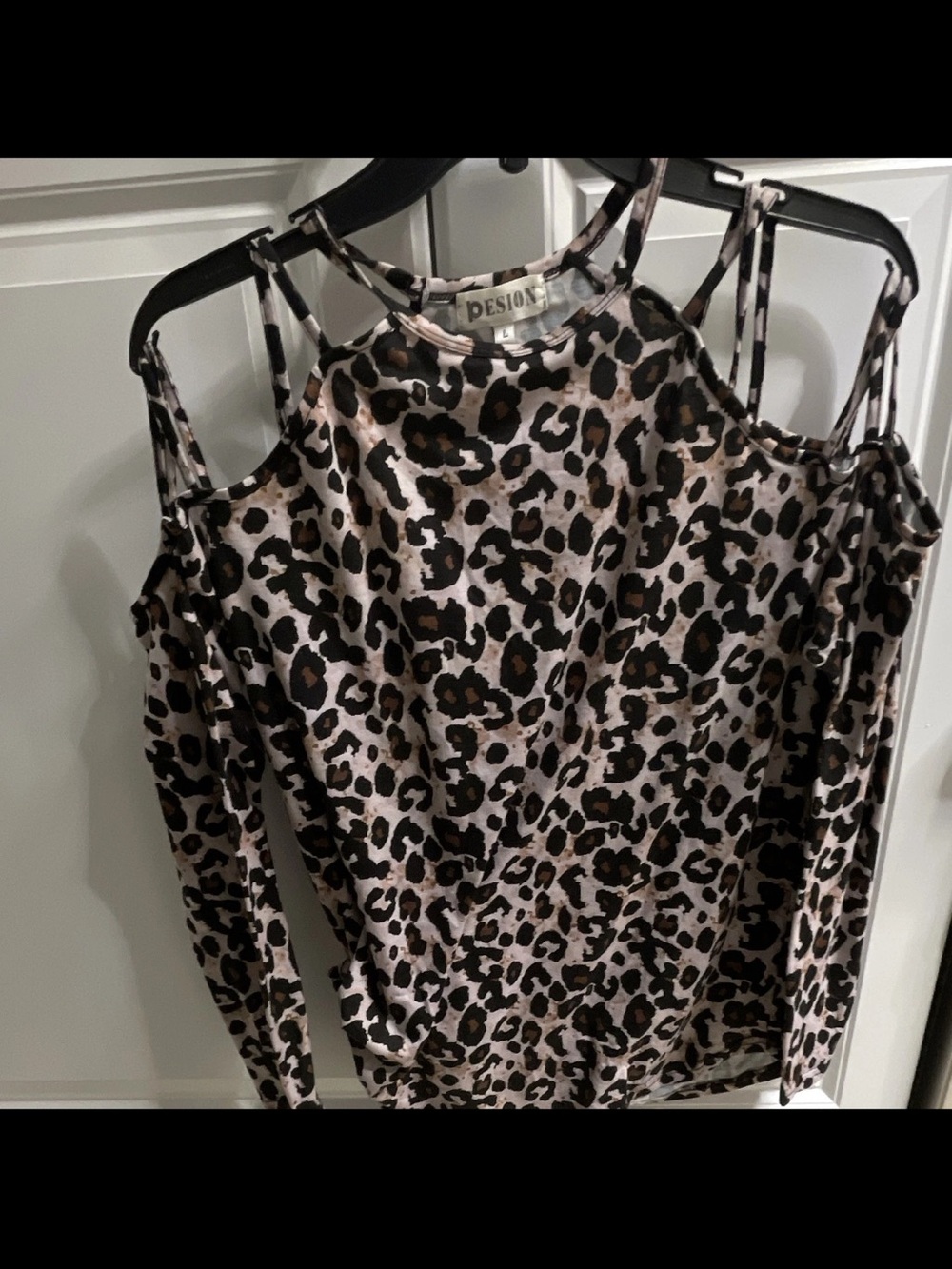 Cold-Shoulder Leopard Print Top in Taupe
